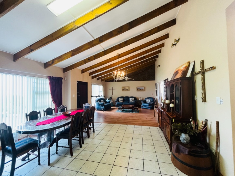 3 Bedroom Property for Sale in Tergniet Western Cape